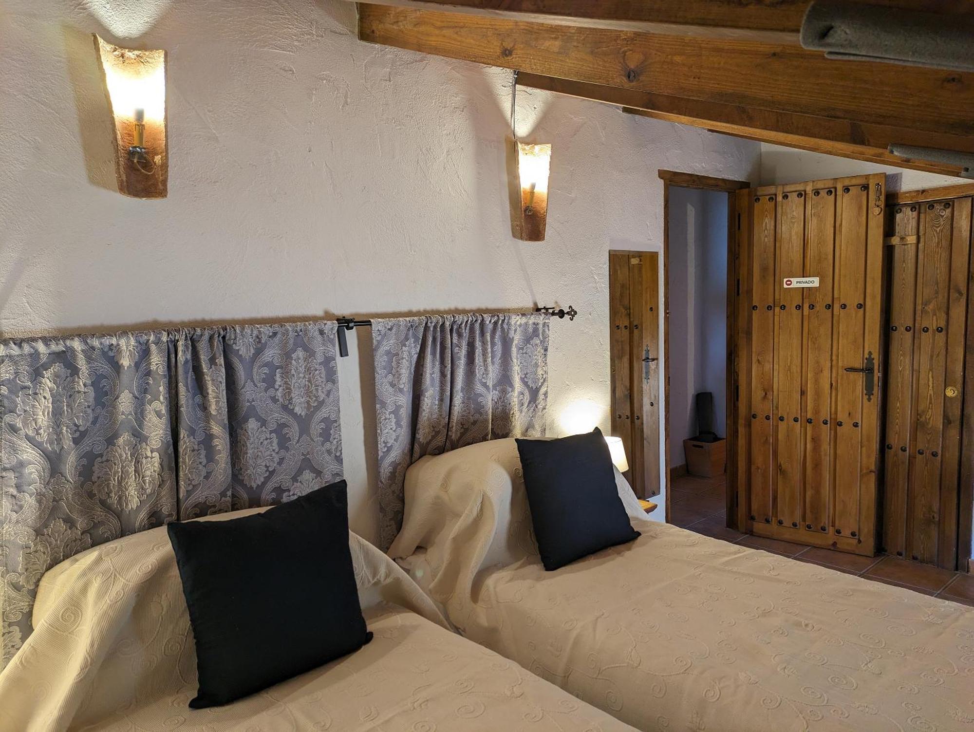 Casa Kisi Cottage, Rural Boutique Bed & Breakfast Colmenar Exterior foto